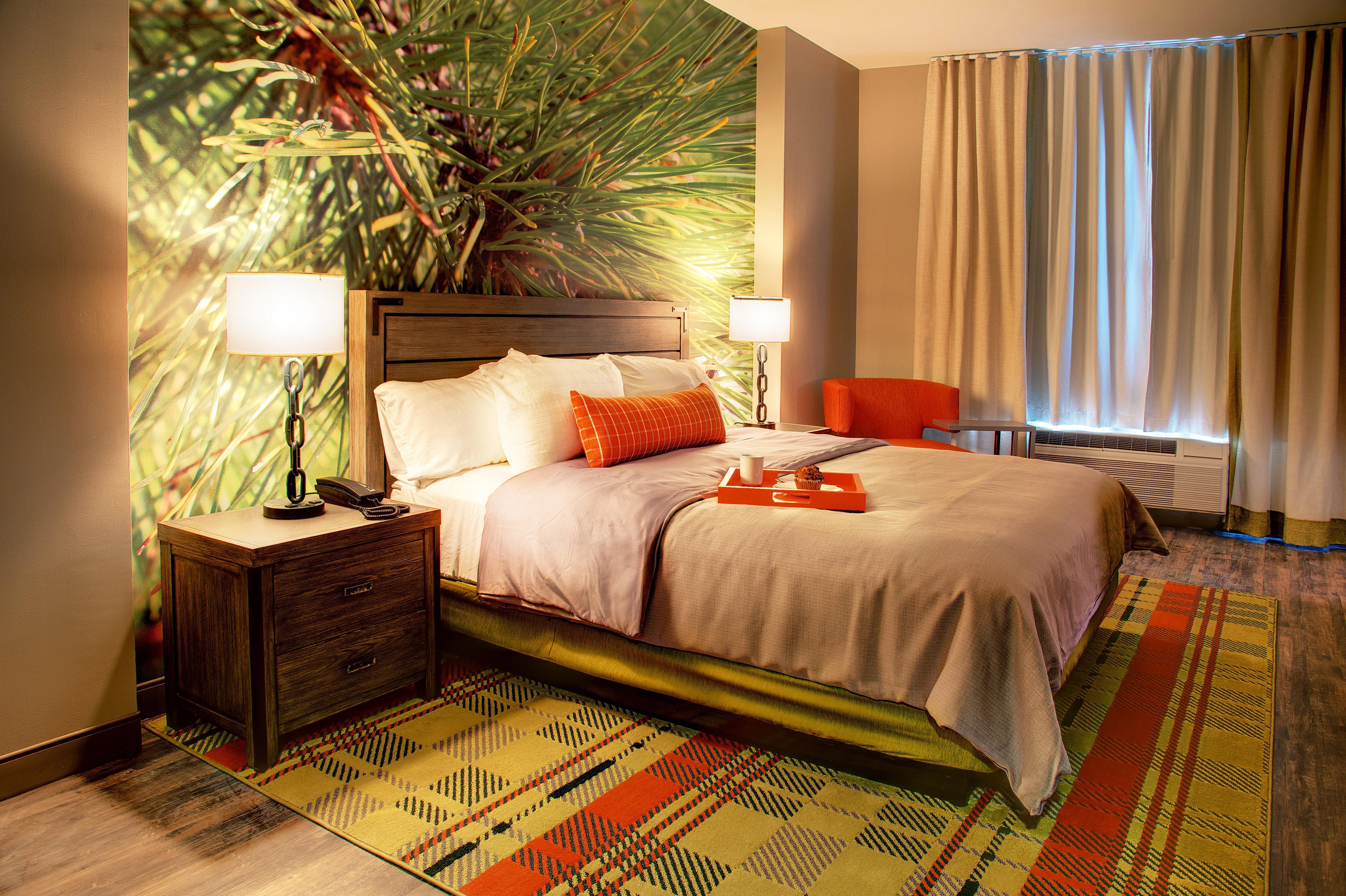 Hotel Indigo Traverse City By Ihg Ngoại thất bức ảnh