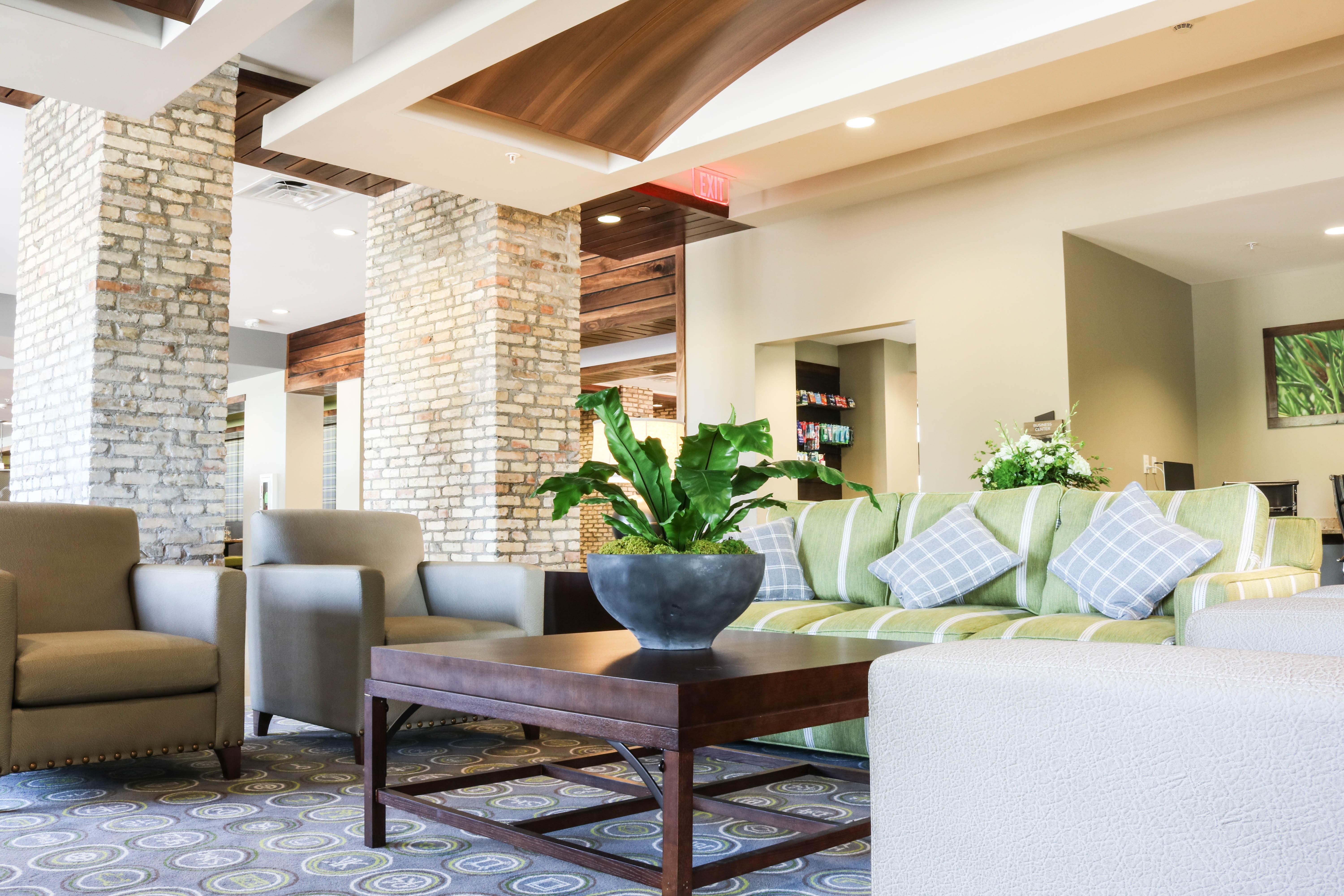 Hotel Indigo Traverse City By Ihg Ngoại thất bức ảnh